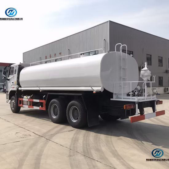 분배기를 가진 연료 탱크 트럭 20000L Sinotruk HOWO 6X4 Gasolineoil 수송 트럭